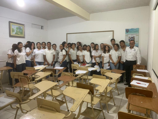 PDH sensibiliza a estudiantes de Escuintla acerca del respeto de los derechos humanos