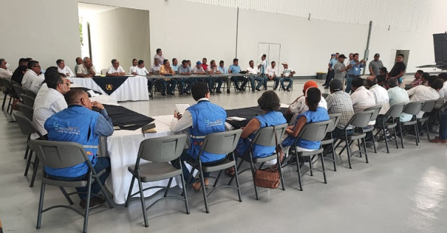 PDH participa en diálogo por problemas del servicio de energía eléctrica en Petén