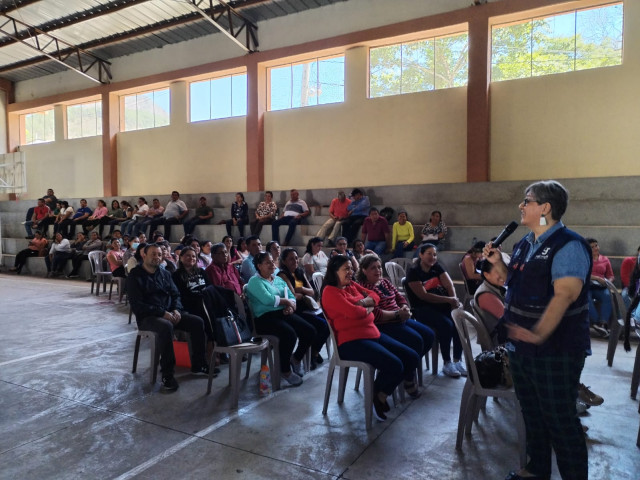 Institución del PDH facilita capacitación acerca de los derechos de la niñez y adolescencia a docentes de Chiquimula